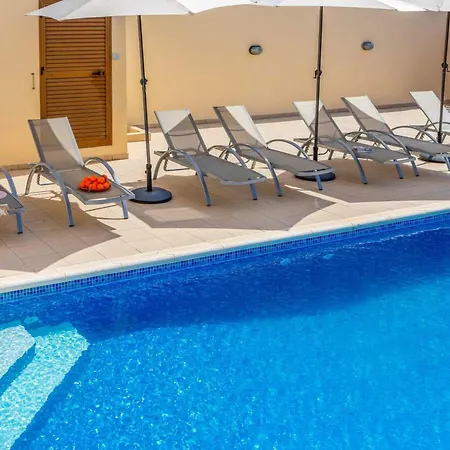 Aqua Royal Peyia
