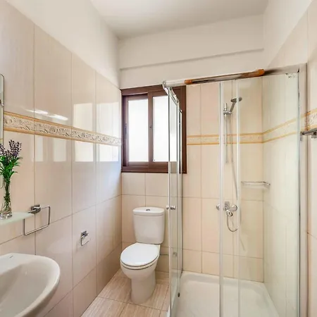 Vilă Aqua Royal Peyia